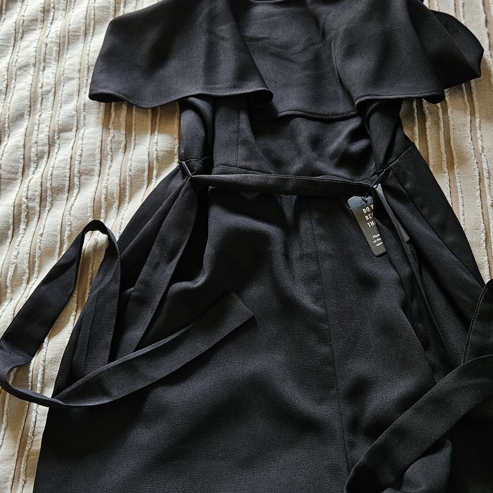 Express Black Off Shoulder Ruffle Romper Size Medium NWT